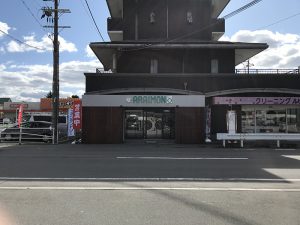 投稿についてもっと詳しく S 様 奈良市内にて最新コインランドリーをオープンされました。